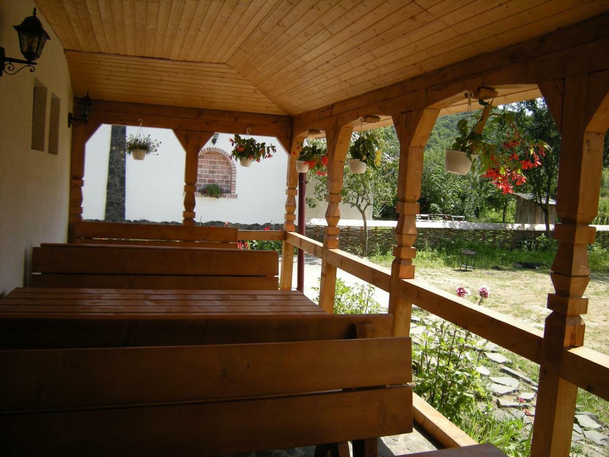 Hotel Cabana Iza Bîrsana Zewnętrze zdjęcie